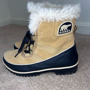 Sorel Beige and Black Fur-Lined Boots